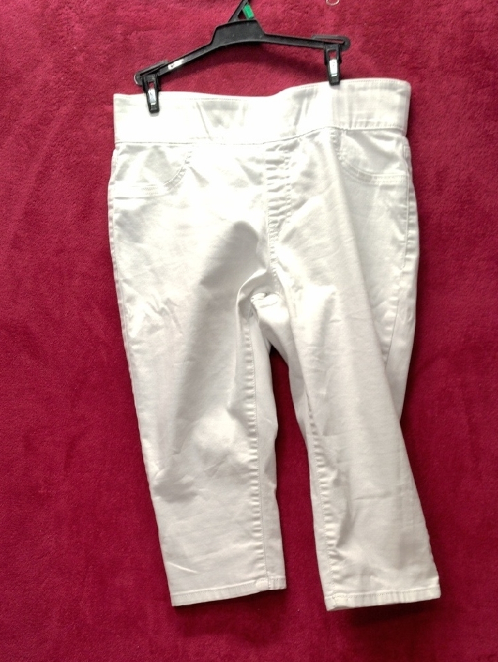 Girls White Stretch Capri Pants - Pull-On Comfort